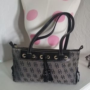 Dooney and Bourke Purse (Shoulder Bag)
